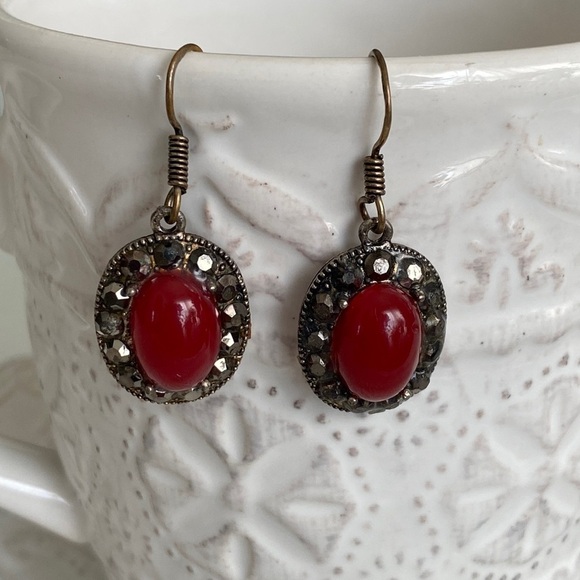 Ruby Red Marcasite SS Drop Earrings with Austrian Crystals Retro Glam Crimson - Picture 6 of 16